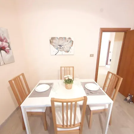 Monferrato House 蒙卡沃