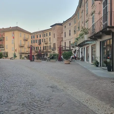 Monferrato House * Монкальво